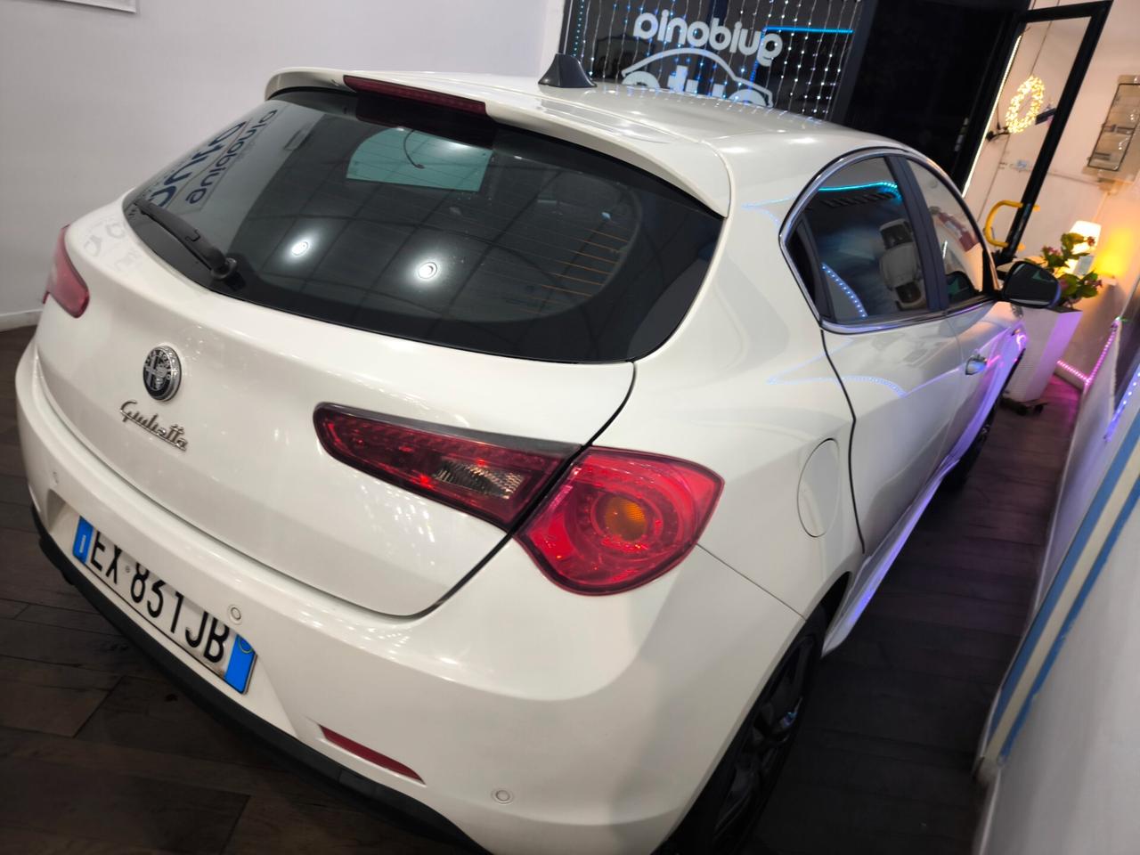 Alfa Romeo Giulietta 1.6 JTDm-2 105 CV Distinctive