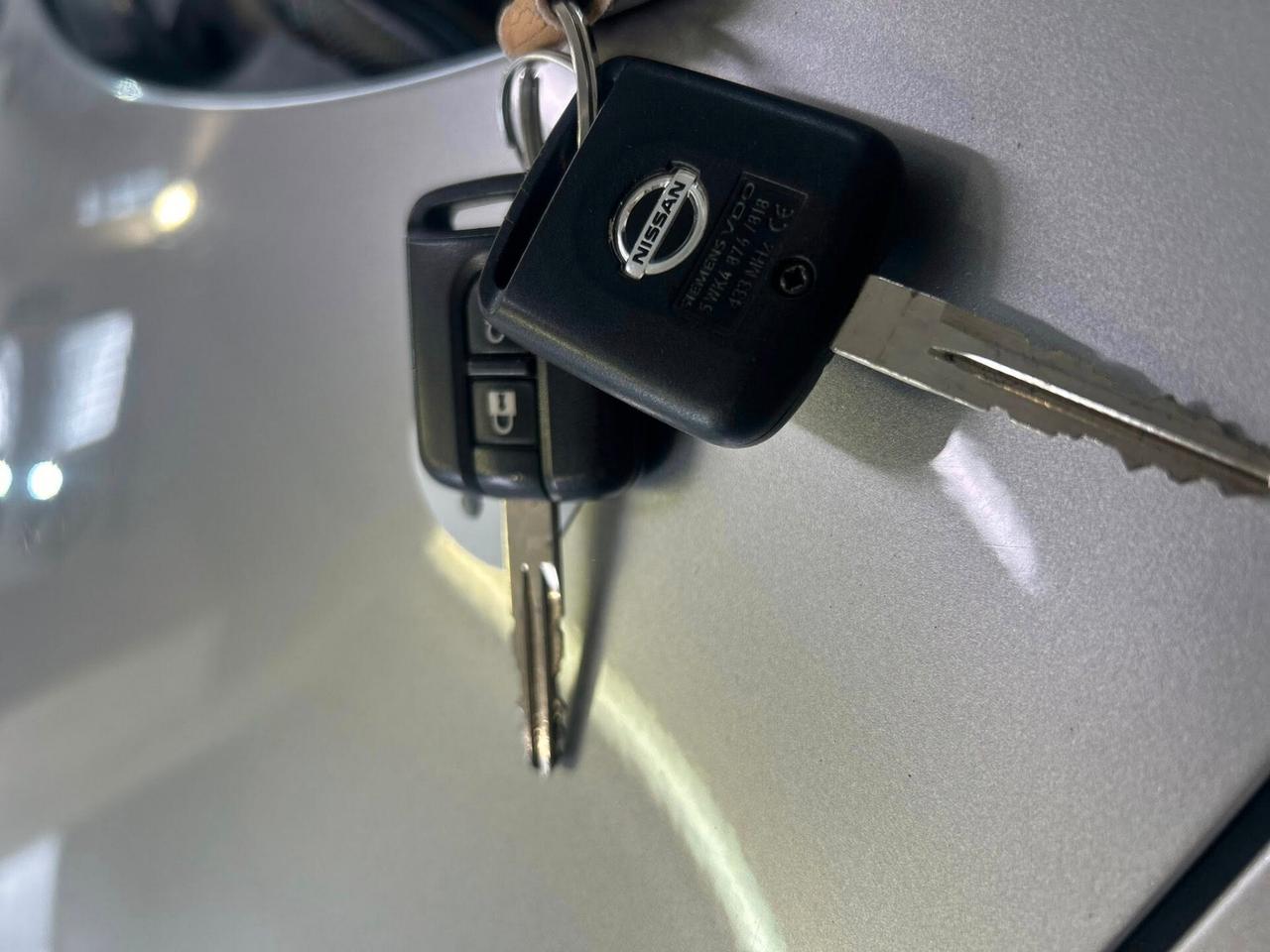 Nissan Qashqai 2.0- 4X4- Benz- UNIPROP