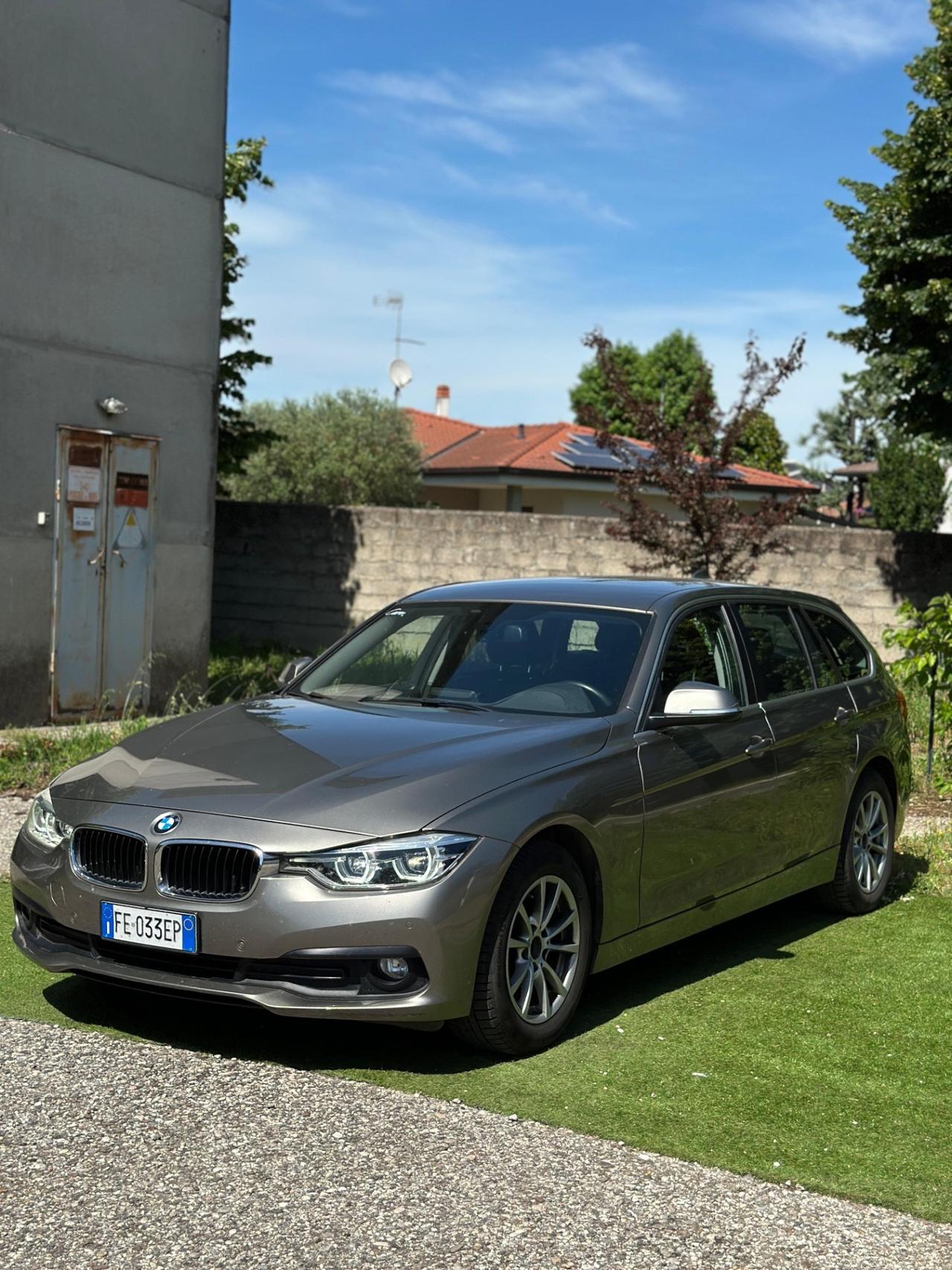 Bmw 318 318d Touring Business Advantage aut.
