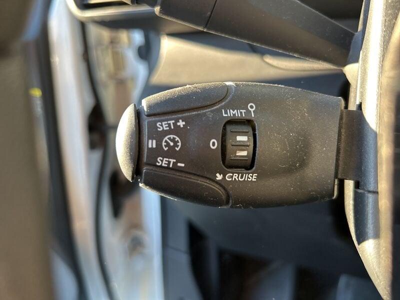 Peugeot Partner 2018 1.5 bluehdi 100cv L1 Grip 10q E6d