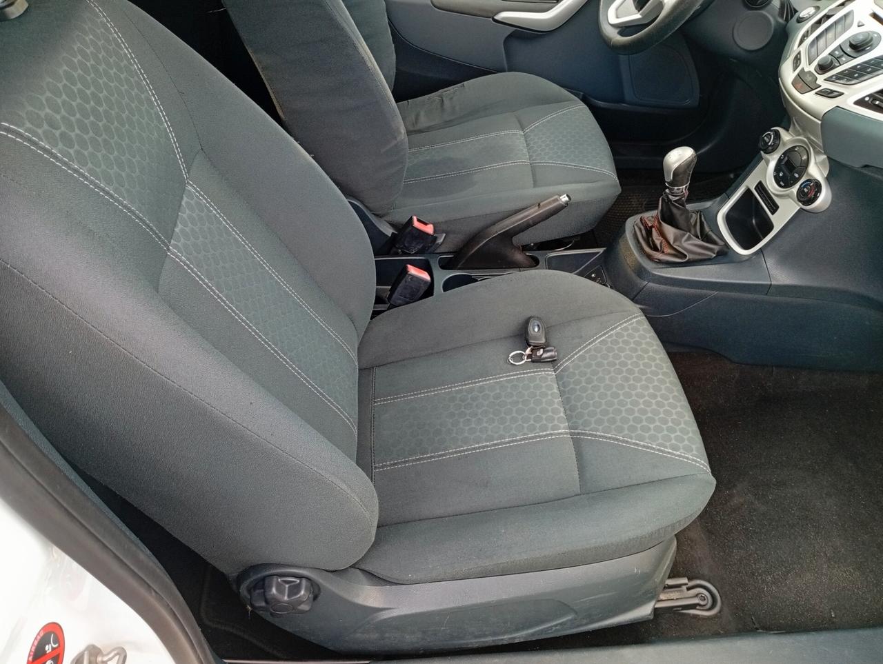 Ford Fiesta 1.2 82CV 3 porte NEOPATENTATI OK