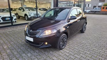 Lancia Ypsilon 5 Porte Ypsilon 1.0 firefly hybrid Gold s&s 70cv