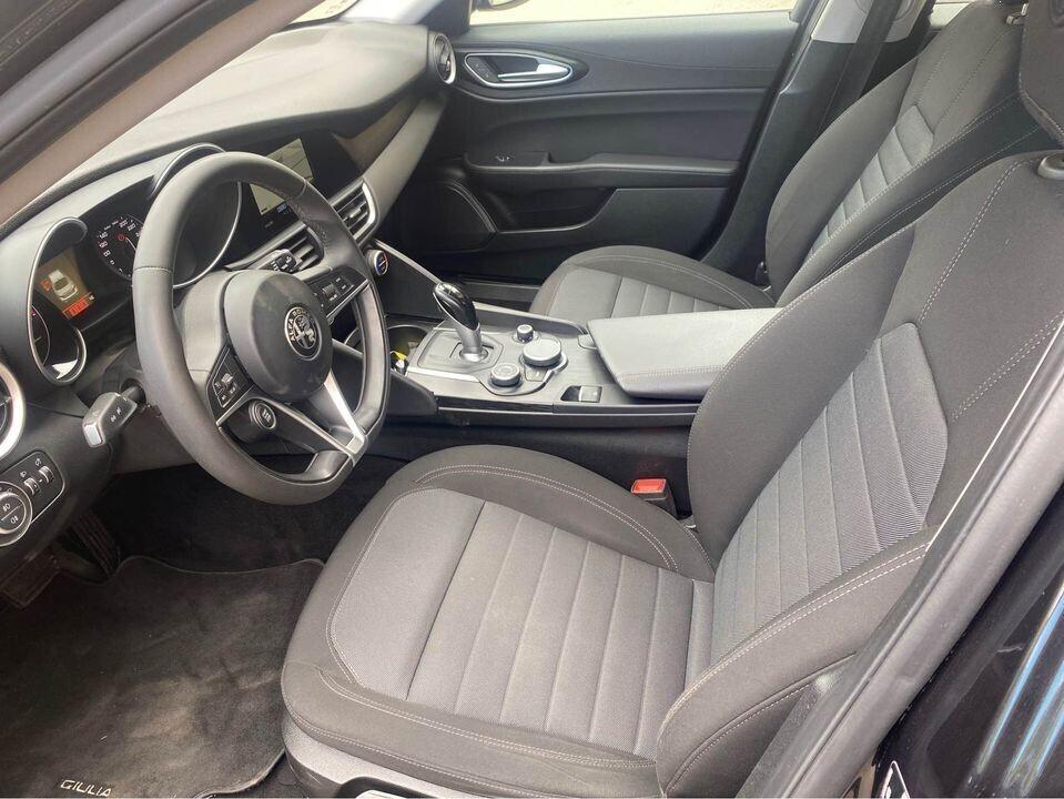 Alfa Romeo Giulia 2.2 Turbodiesel 150 CV AT8 Busin