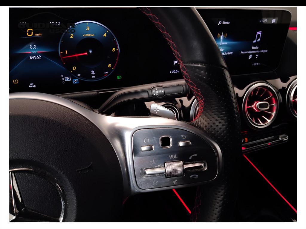 Mercedes-Benz GLA-H247 2020 - GLA 200 d Premium 4matic auto