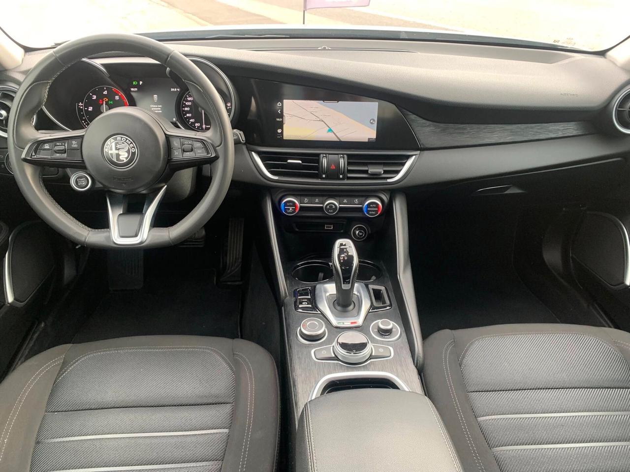 Alfa Romeo Giulia 2.2cc160 CV AT8 uniprò 12/2020
