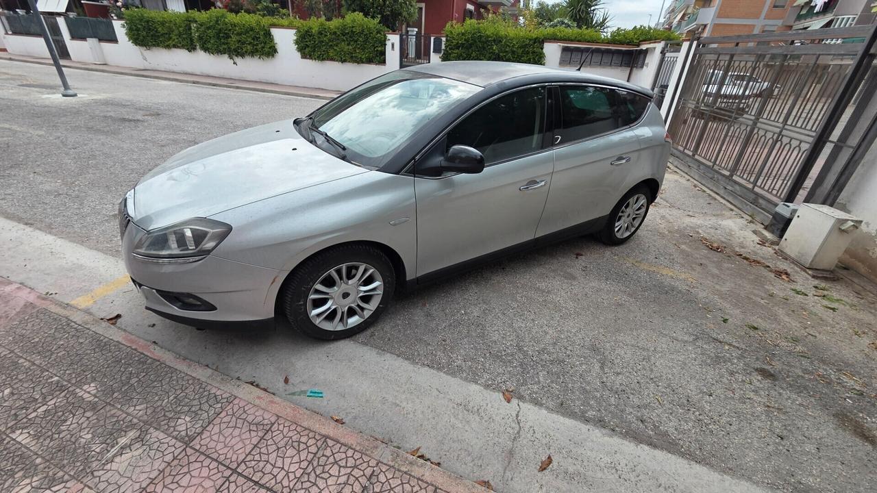Lancia Delta 1.4 T-Jet 120 CV Oro Ecochic GPL
