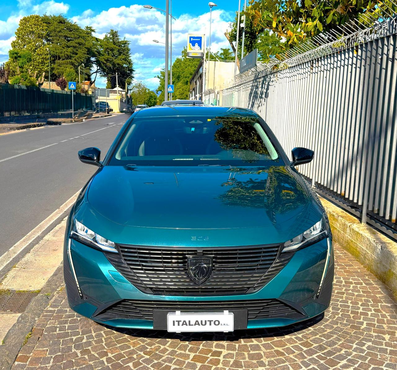 Peugeot 308 BlueHDi 130 S&S EAT8 SW Allure