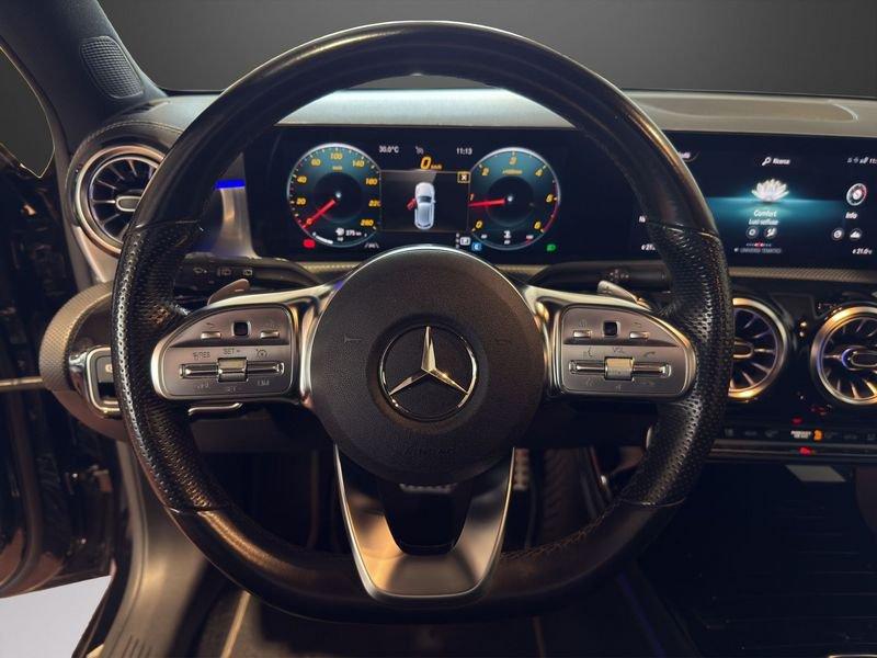 Mercedes-Benz Classe A A 180 d Premium AMG Line