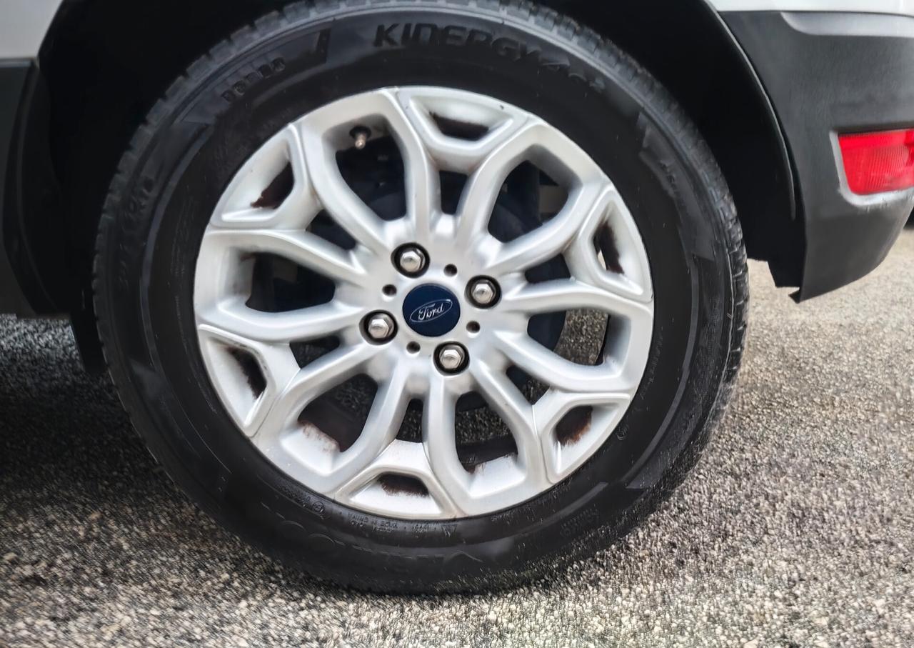 Perfetta Ford EcoSport 1.5 TDCi 95 CV Titanium