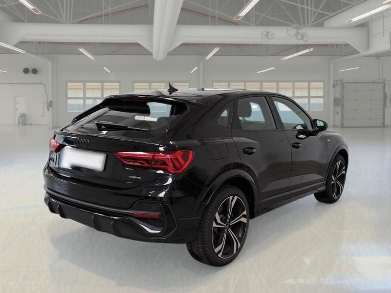 AUDI Q3 SPORTBACK 40 TDI quattro S tronic Quattro Edition
