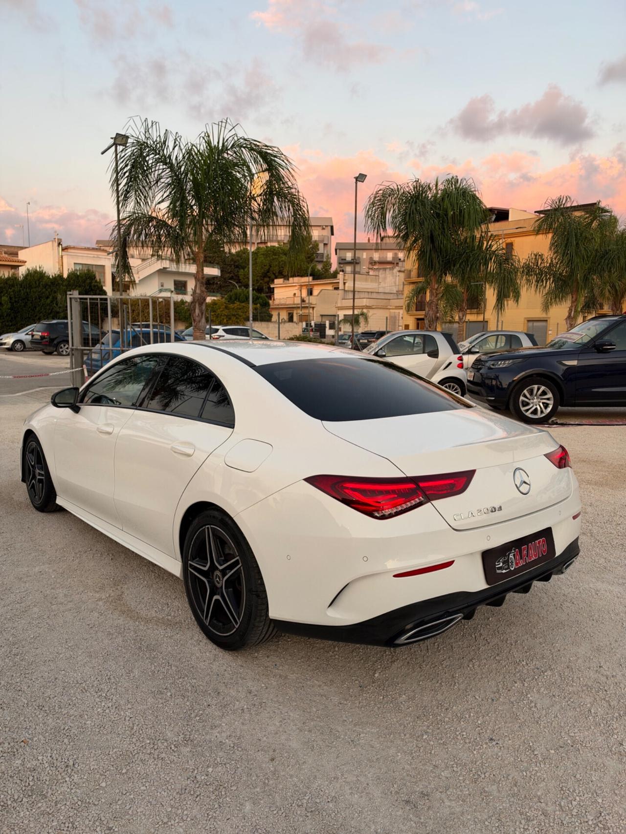 Mercedes-benz CLA 200 d Automatic Premium