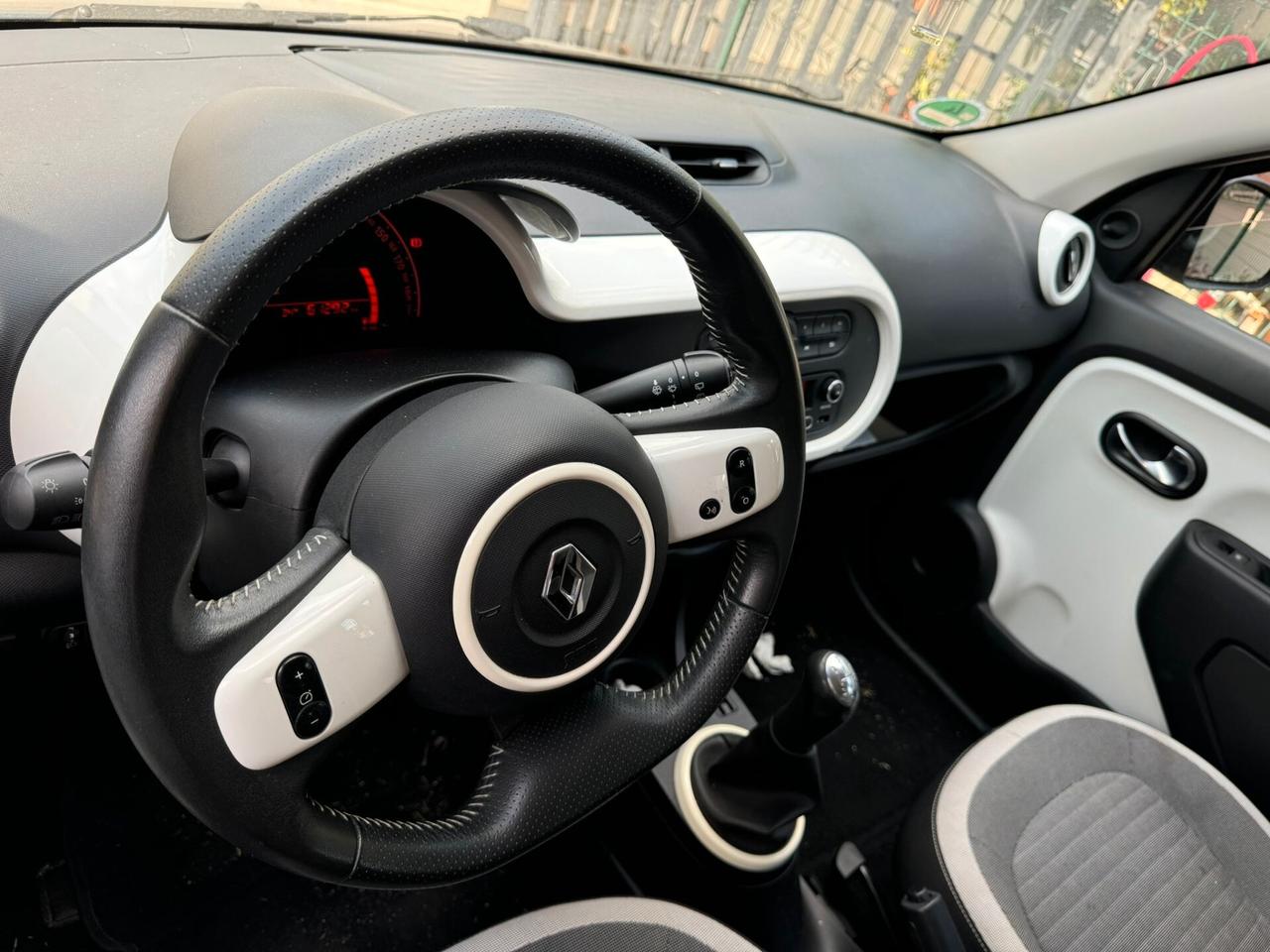 Renault Twingo SCe Zen LIMITED