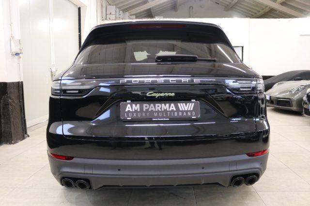 PORSCHE Cayenne 3.0 V6 E-Hybrid Platinum Edition