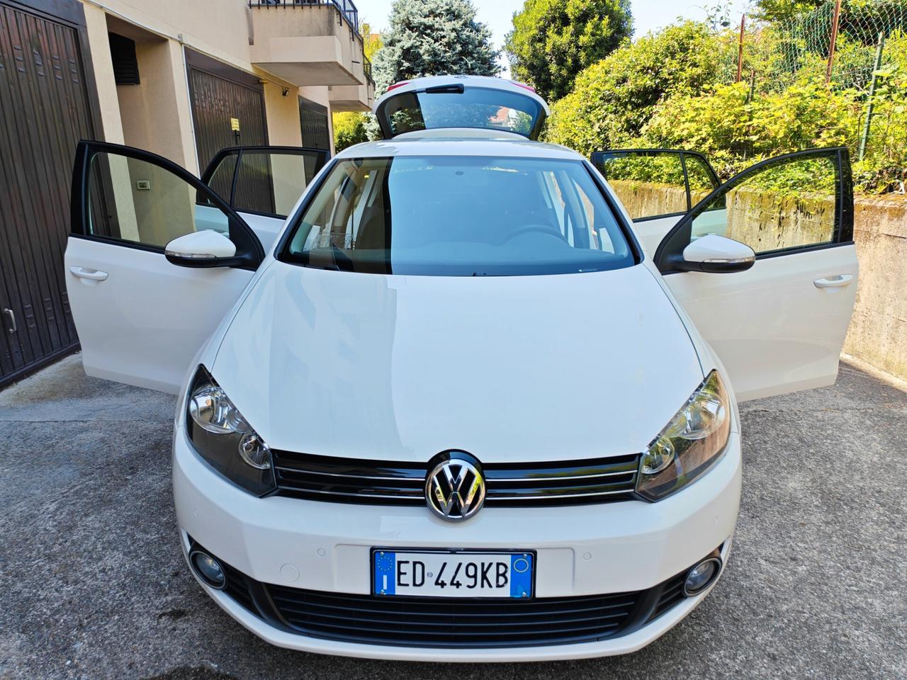 Volkswagen Golf 1.2 BENZINA 105cv / 68.000km