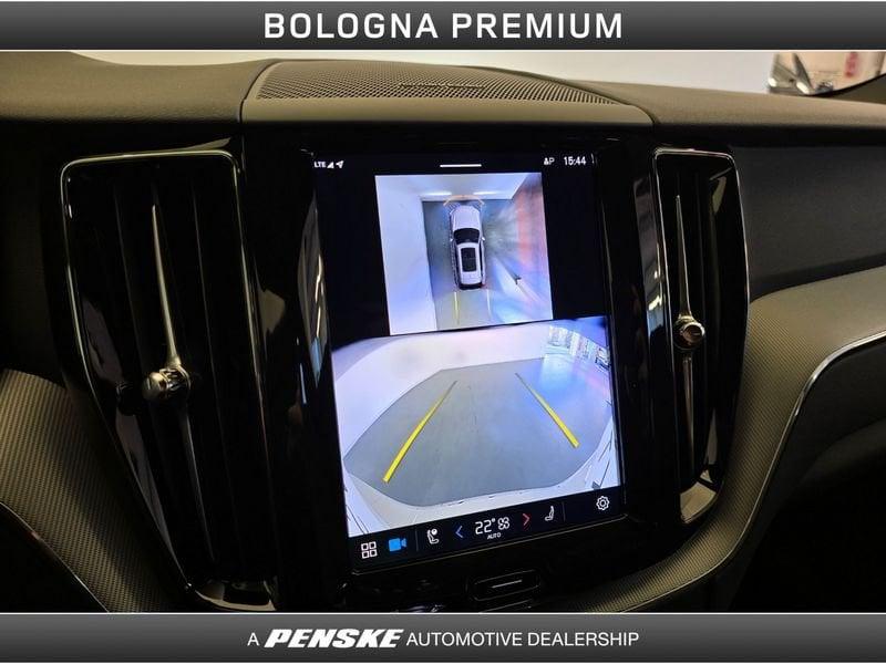 Volvo XC60 XC60 B5 AWD automatico Plus Dark