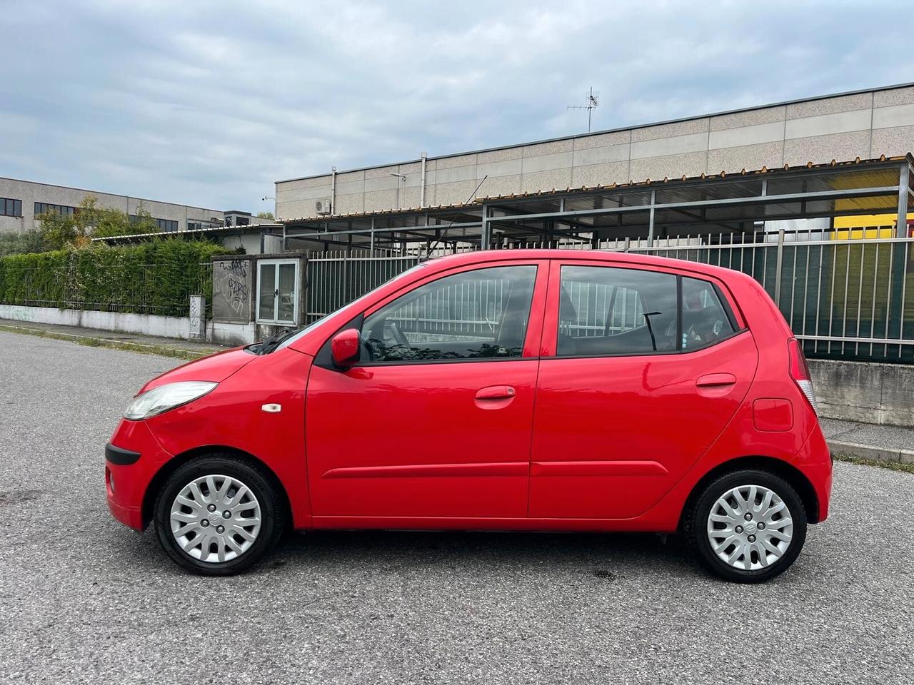 Hyundai I 10 1100 BENZ / GPL SOLO 90.000KM