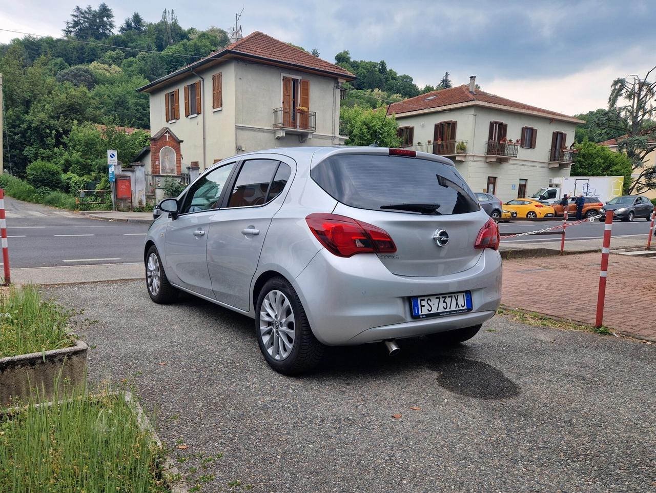 Opel Corsa 1.4 75CV "SOLO 23.600 km" Carplay, Sensori, Cruise
