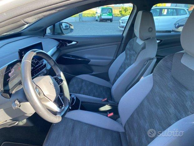 VOLKSWAGEN ID.4 Pro Performance