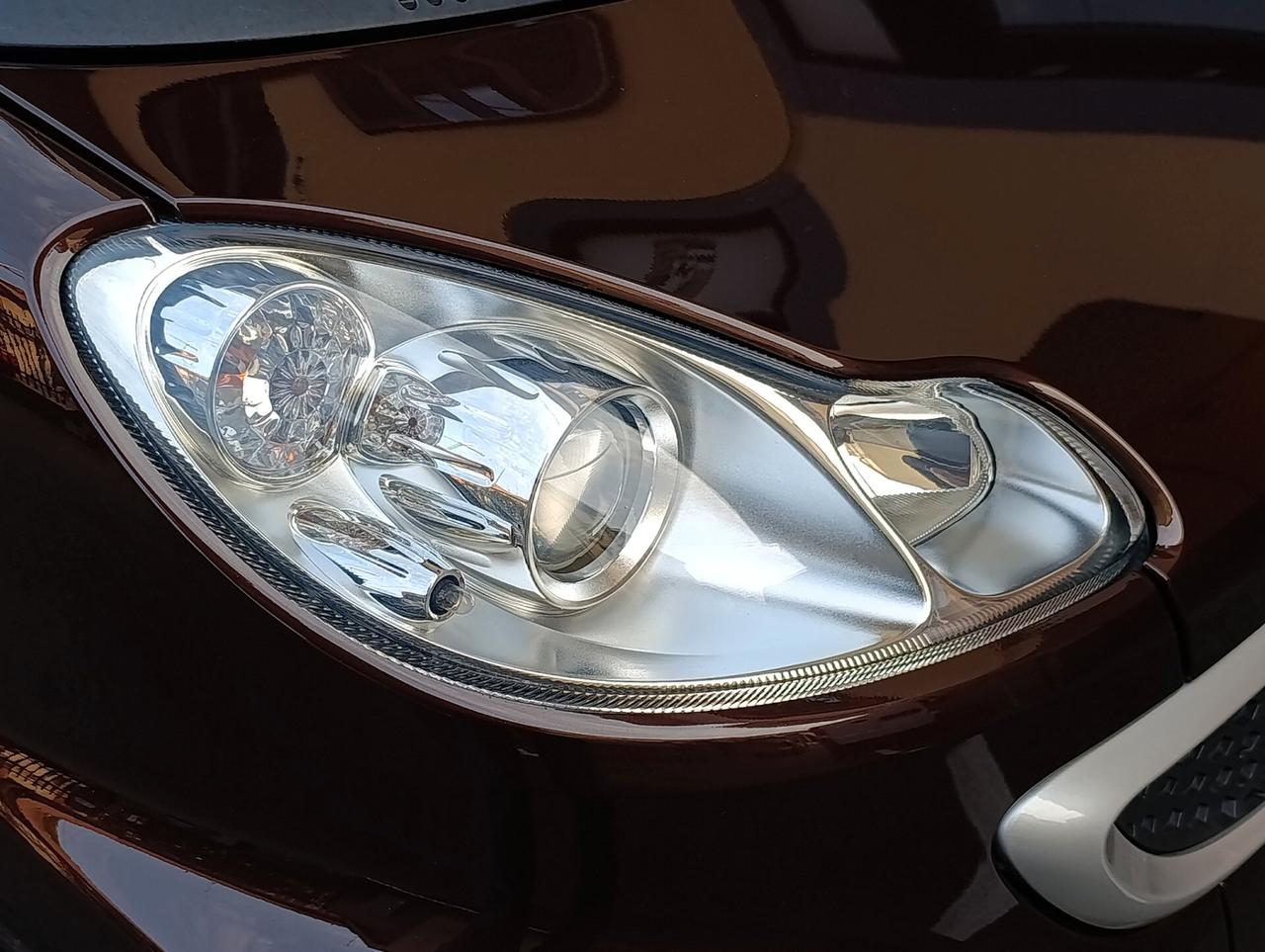 Smart ForTwo 1000 52 kW MHD coupé passion