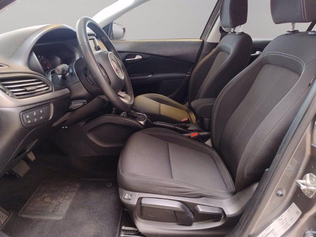 FIAT Tipo 5p 1.6 mjt lounge s&s 120cv dct del 2017