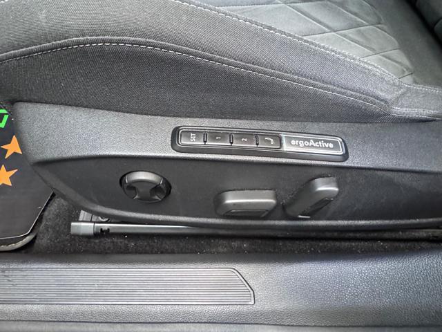 VOLKSWAGEN Golf 1.5 eTSI 130 CV DSG Style |ACC|LED|NEOPATENTATI