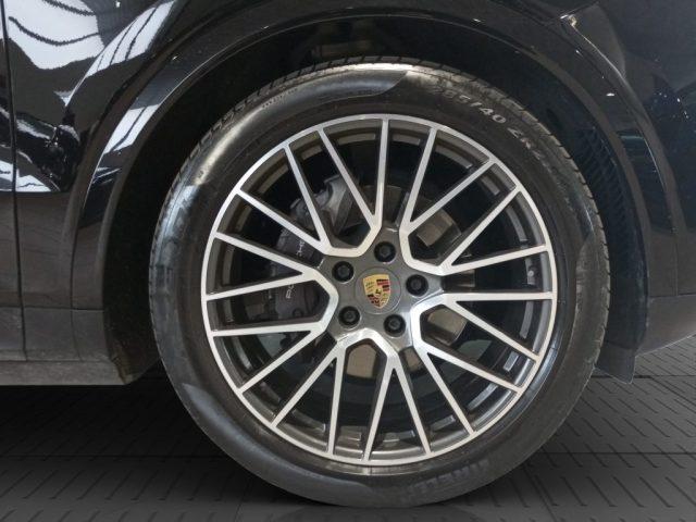 PORSCHE Cayenne Cayenne