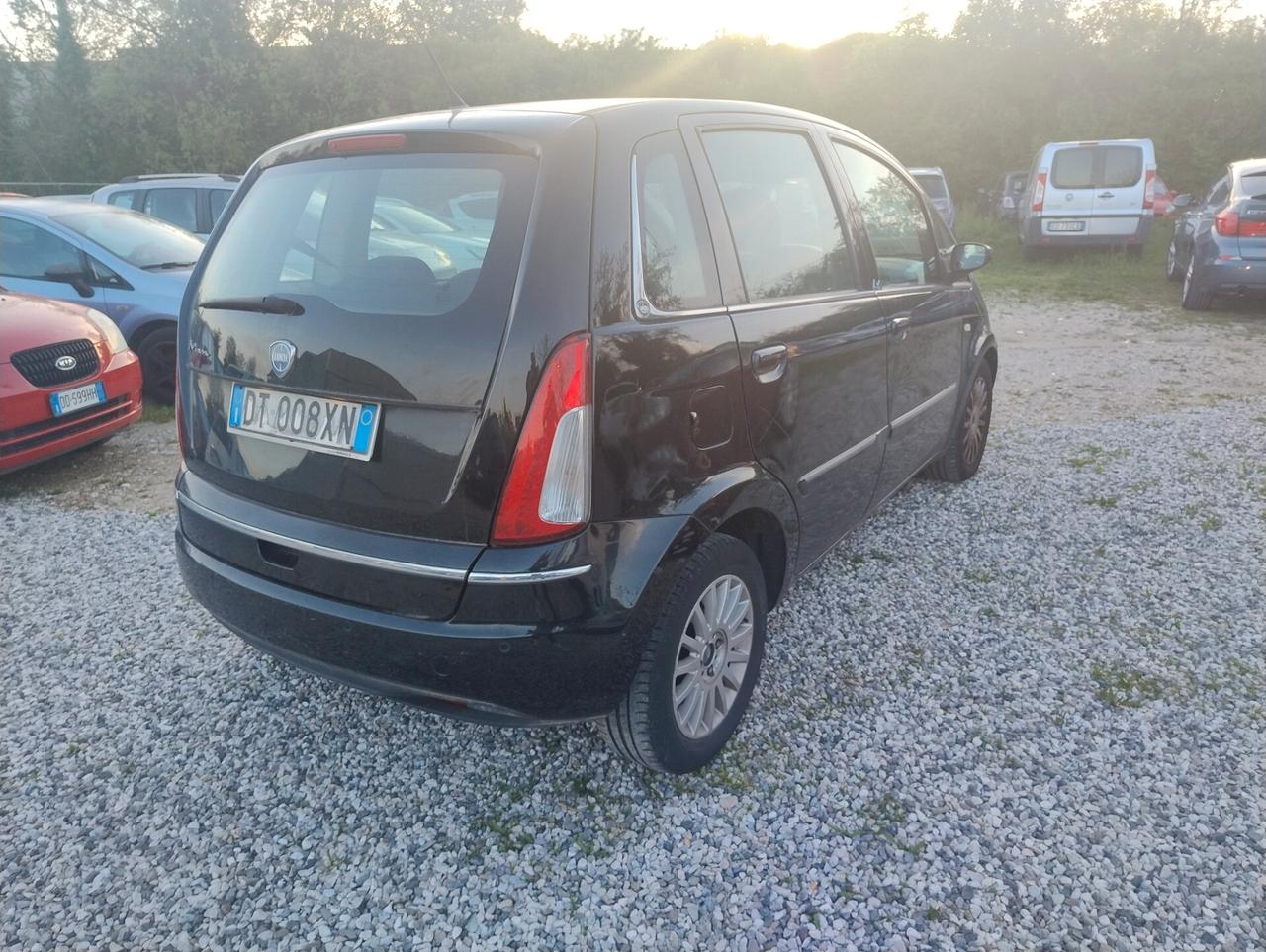 Lancia MUSA 1.4 16V Poltrona Frau