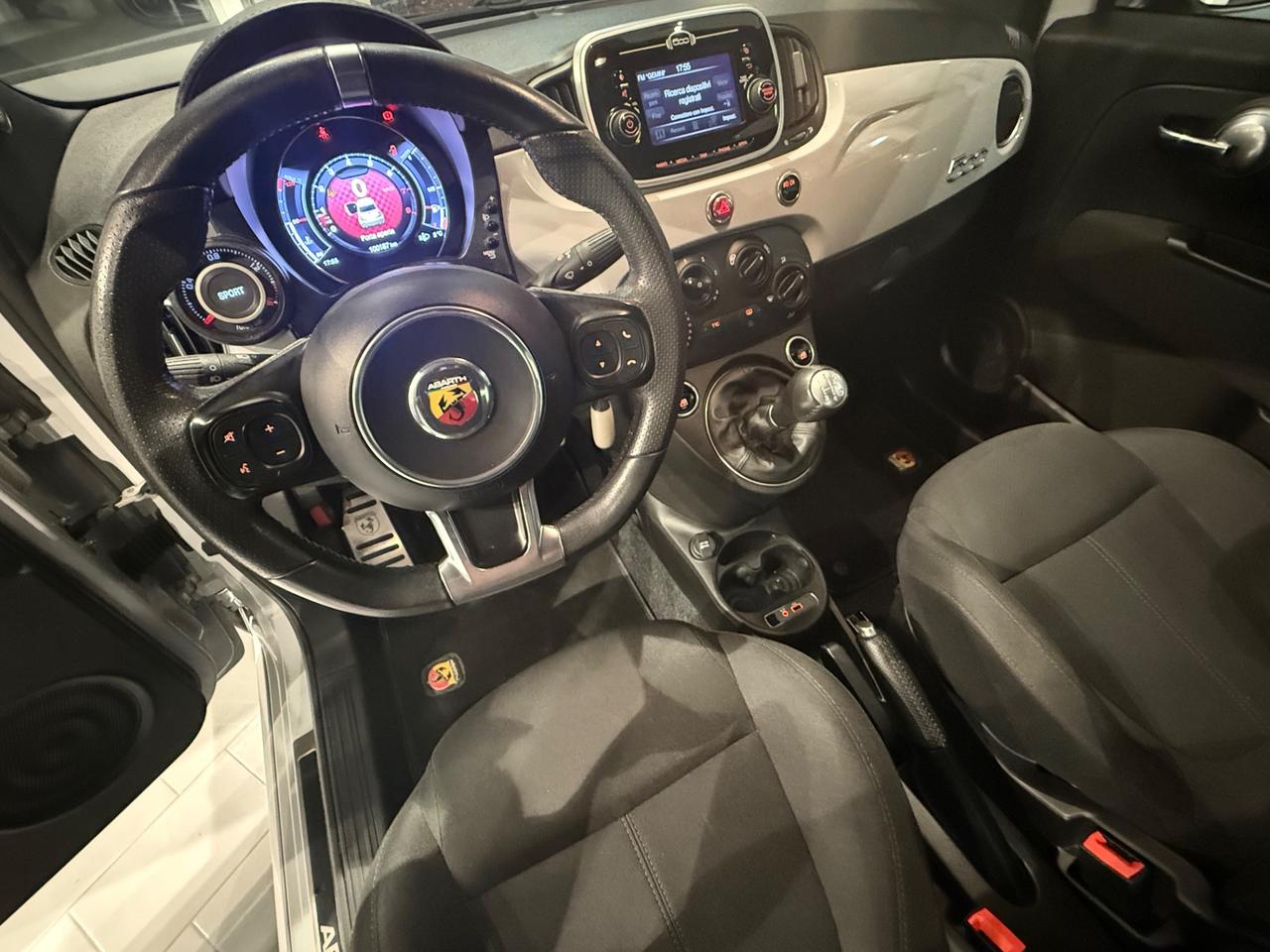 Abarth 595 1.4 Turbo T-Jet 145 CV