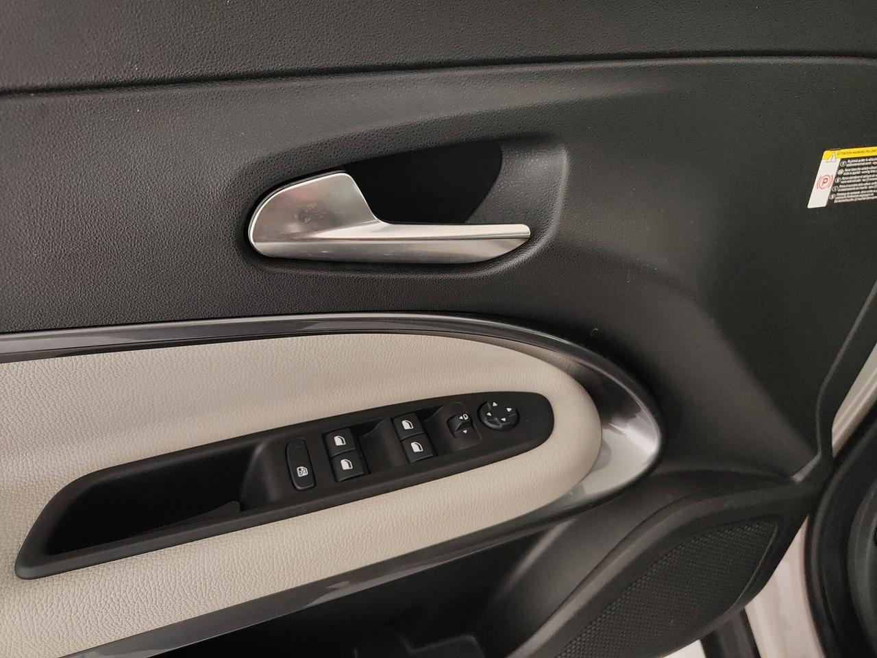 Fiat 600 Hybrid 100 CV DCT MHEV La Prima