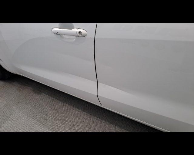 KIA Rio 5p 1.1 crdi Active E6