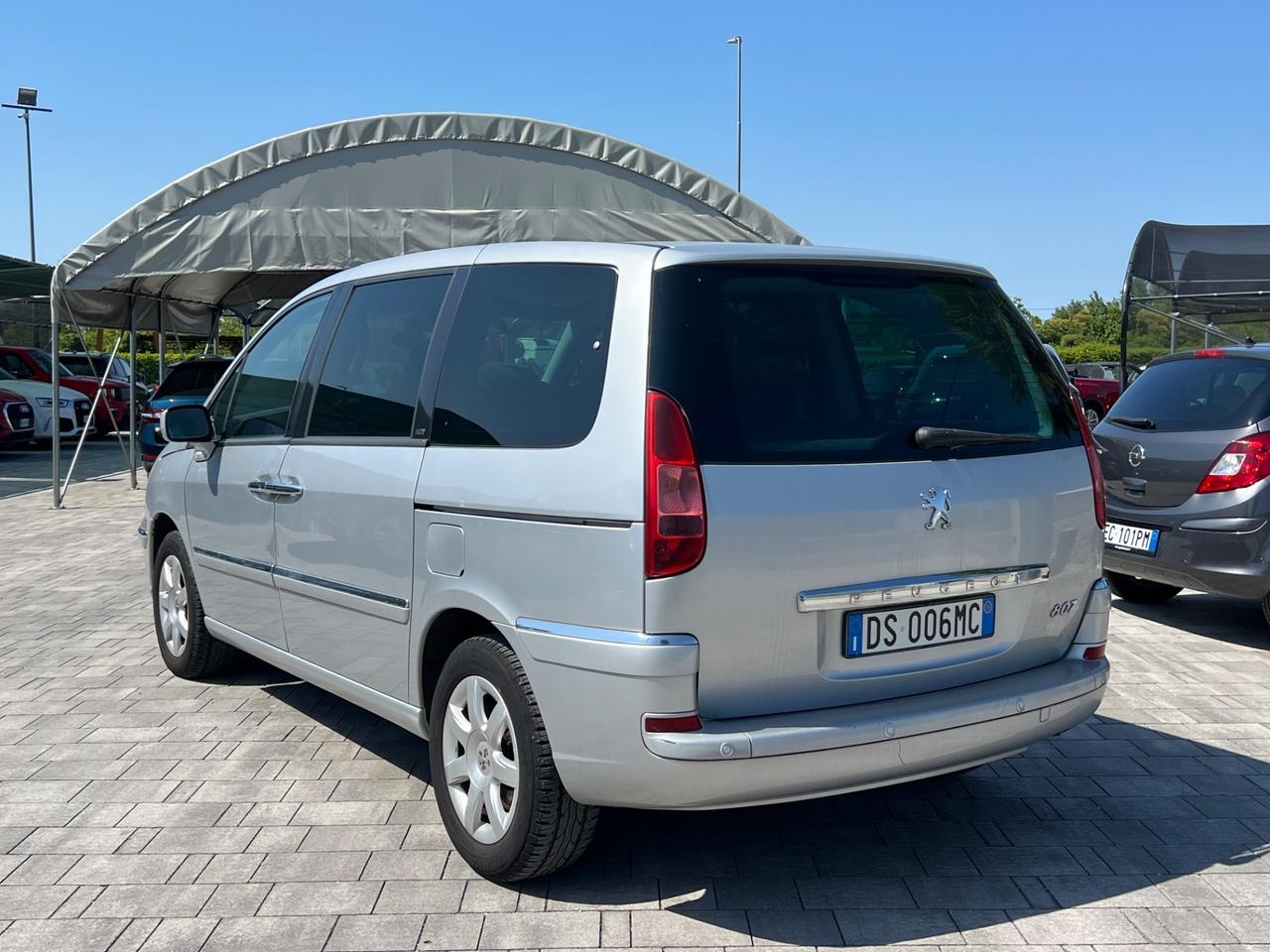 Peugeot 807 2.0 HDi FAP SR
