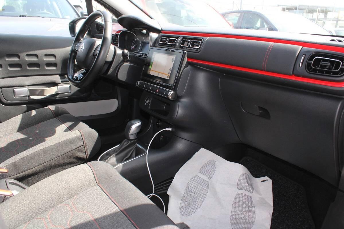 Citroen C3 1.2 puretech Shine s&s 110cv eat6 Con CARPLAY