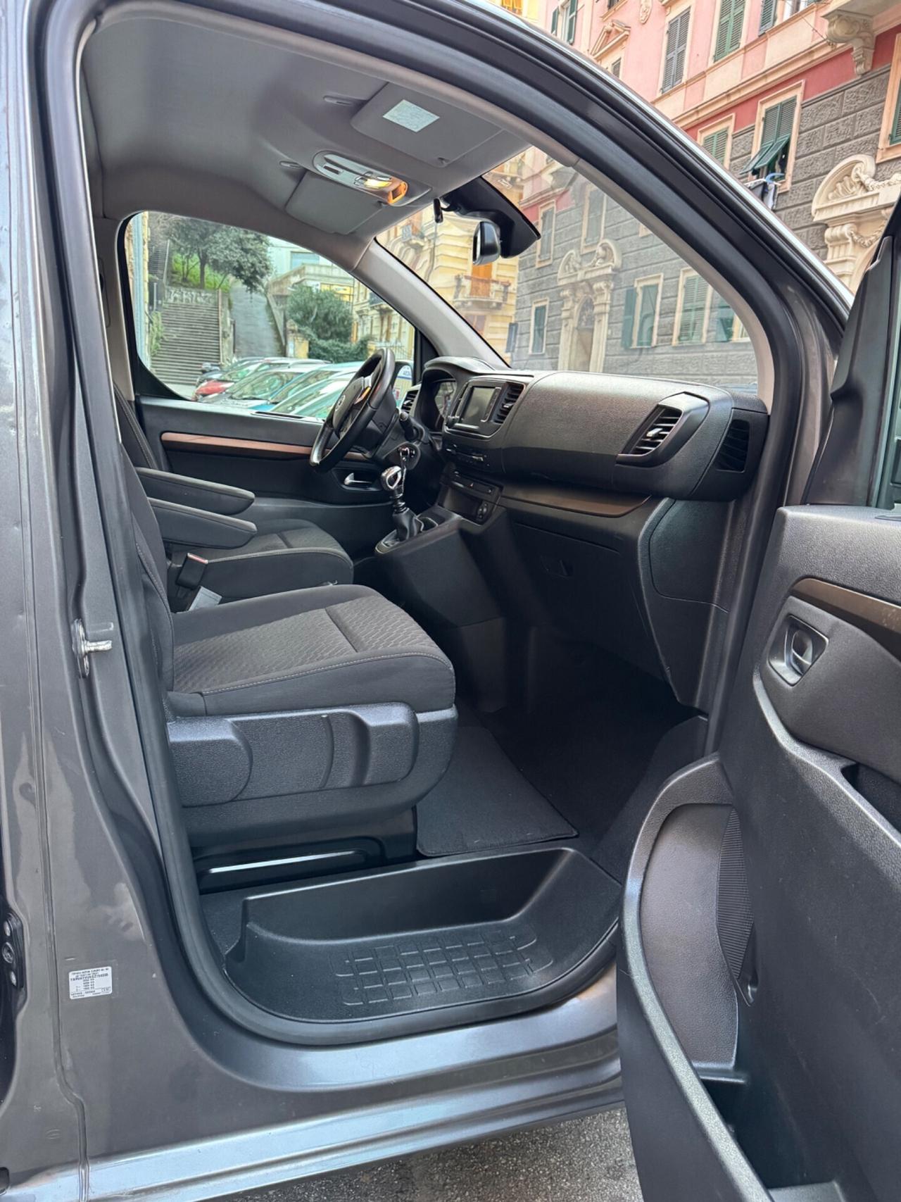 Toyota Proace 1.5D 8 POSTI EURO6 PERMUTABILE- GARANTITA-