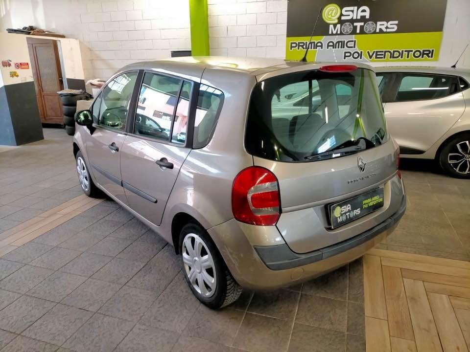 Renault Modus 1.2 PER NEO PATENTATI
