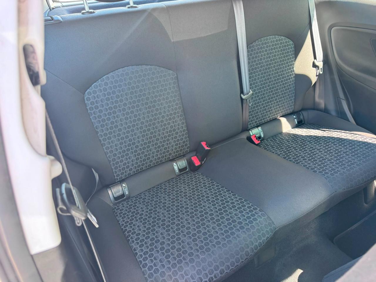 Opel Corsa 1.2 Coupé n-Joy