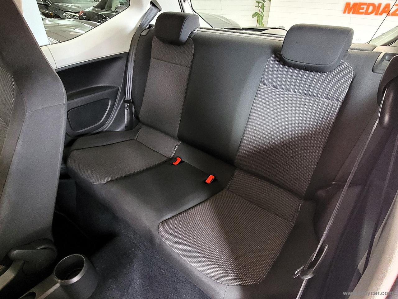 VOLKSWAGEN 1.0 3PORTE 60CV 2017 EURO6B*P.CONS