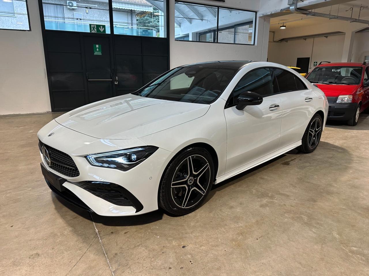 Mercedes-benz CLA 200 Automatic Premium AMG - Pack Night - MULTIBEAM
