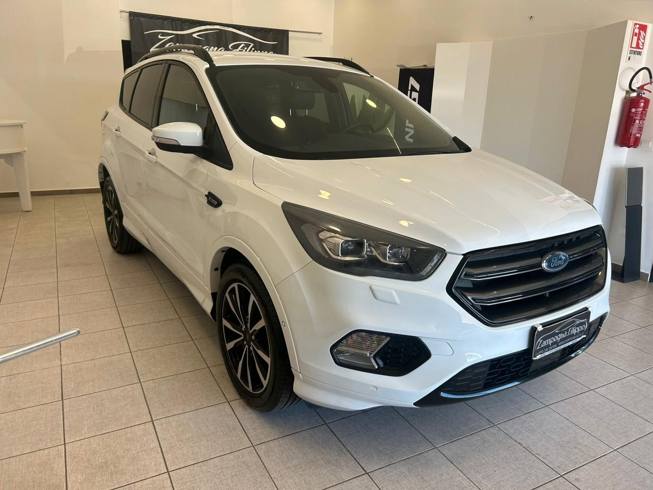 Ford Kuga 1.5 TDCI 120CV 2WD ST-Line 2018