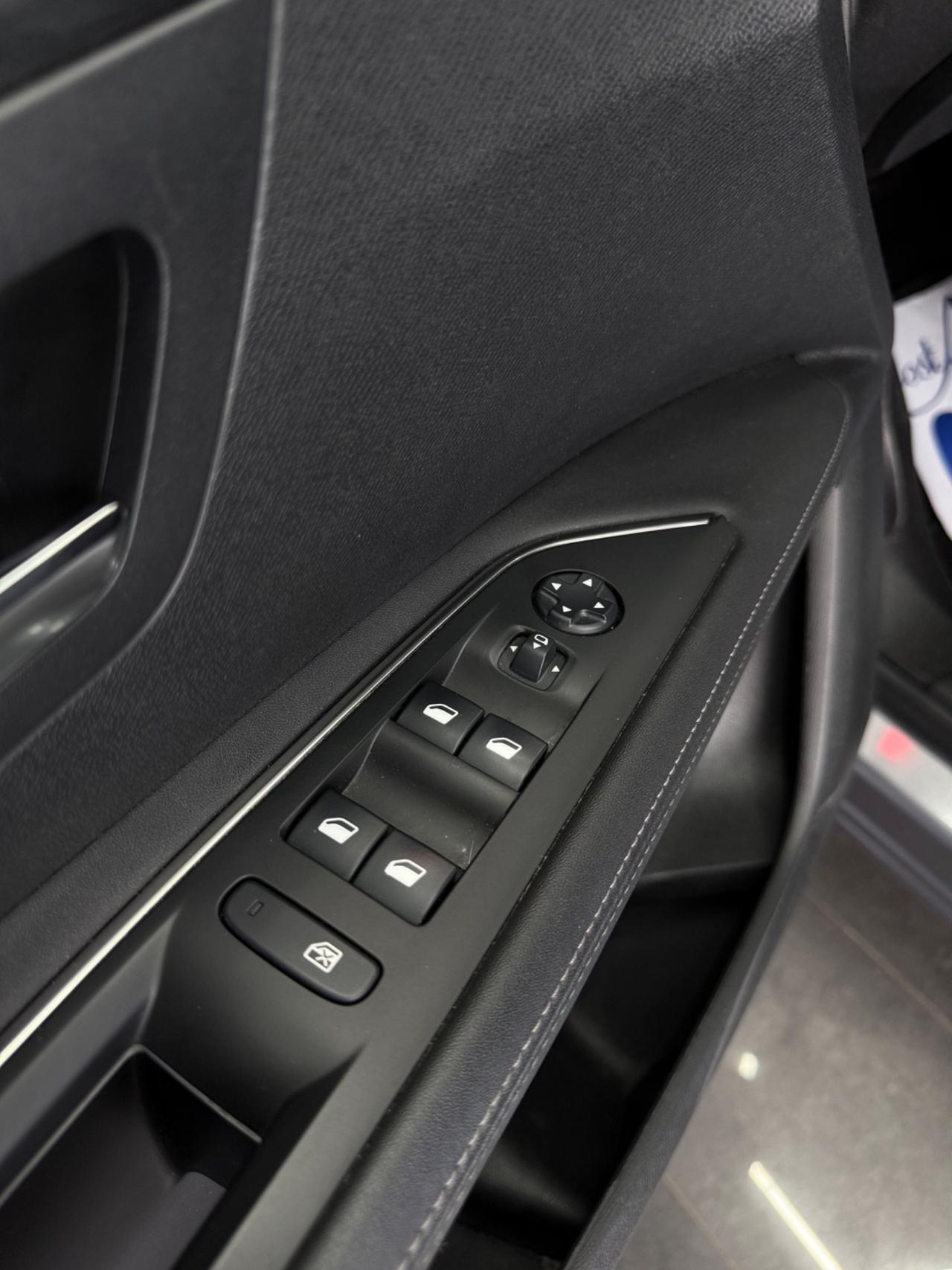 Peugeot 3008 1.5 BlueHDi 130 CV EAT8 Allure 11/2019
