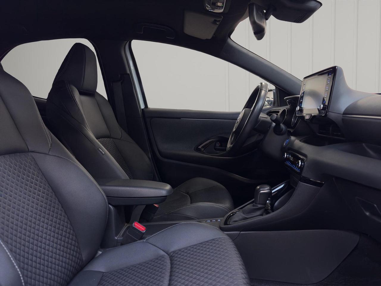 Toyota Yaris 1.5h Style