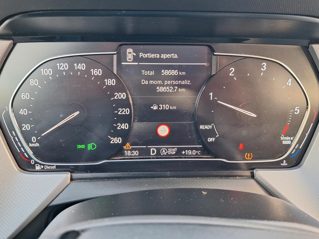 Bmw 116d 5p. Business Advantage NAV+RETROCAM - 2021