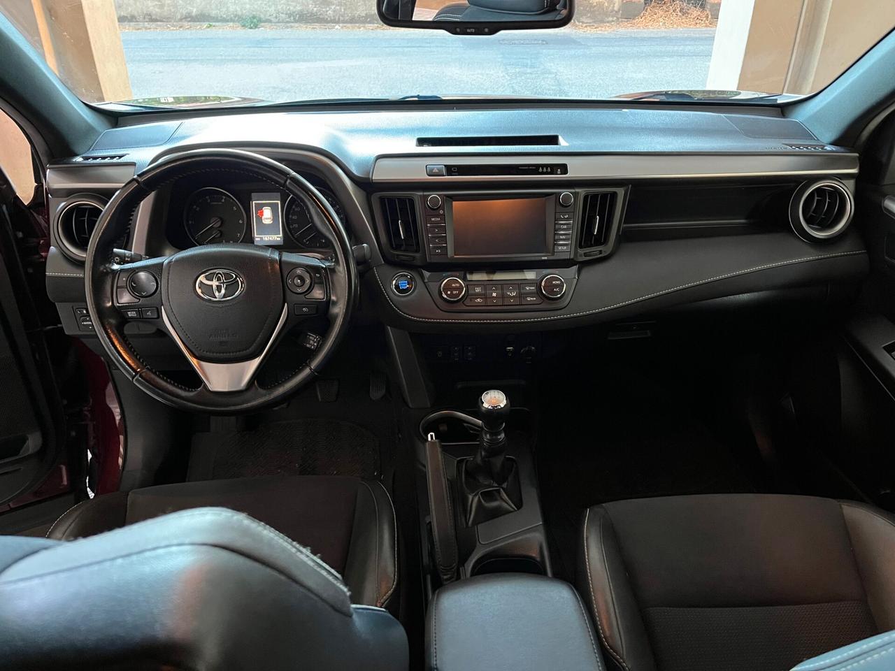 Toyota RAV 4 RAV4 2.0 D-4D 2WD Style