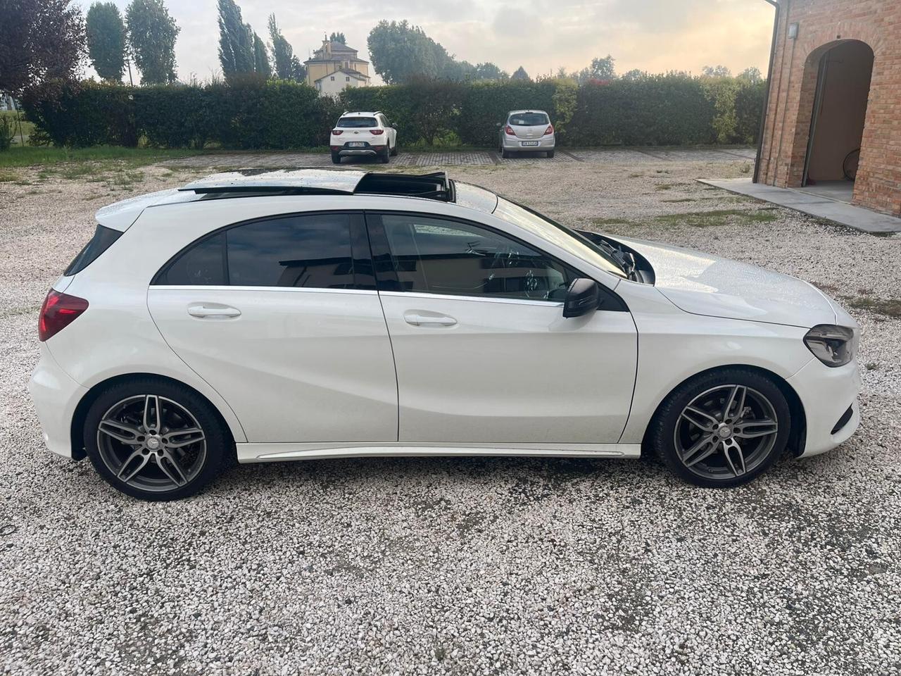 Mercedes-benz A 200 d Automatic 4Matic Premium