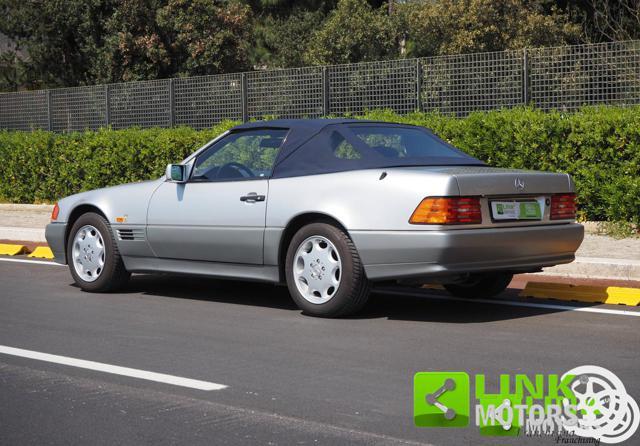 MERCEDES-BENZ SL 300 R129