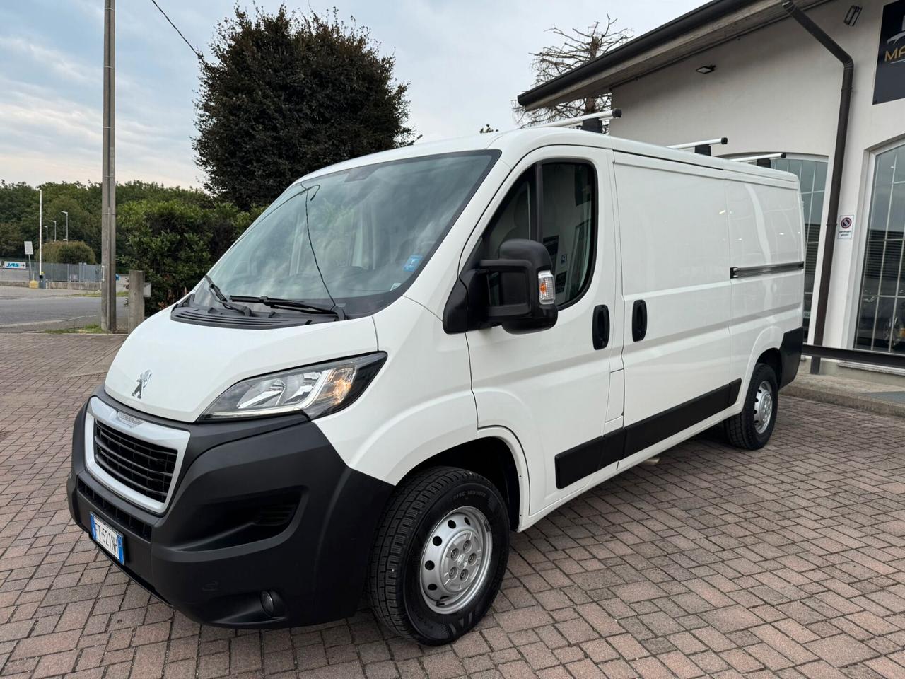 Peugeot Boxer 330 2.0 BlueHDi 130CV PC-TN Furgone