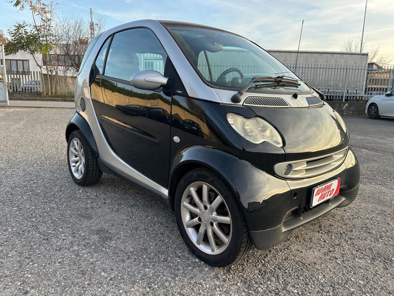 Smart ForTwo 700 pure