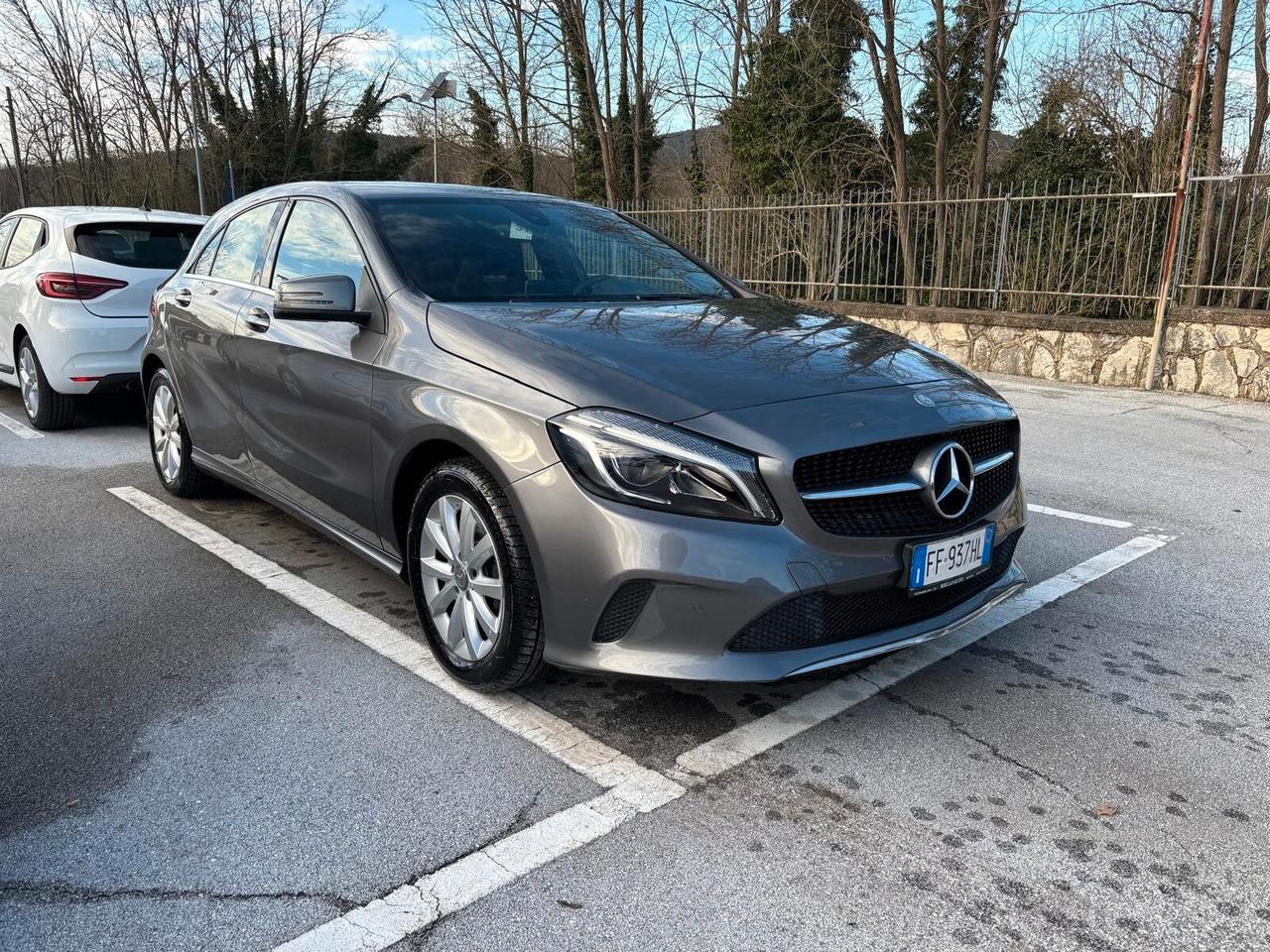 Mercedes Classe A PREMIUM 180 D - 2016