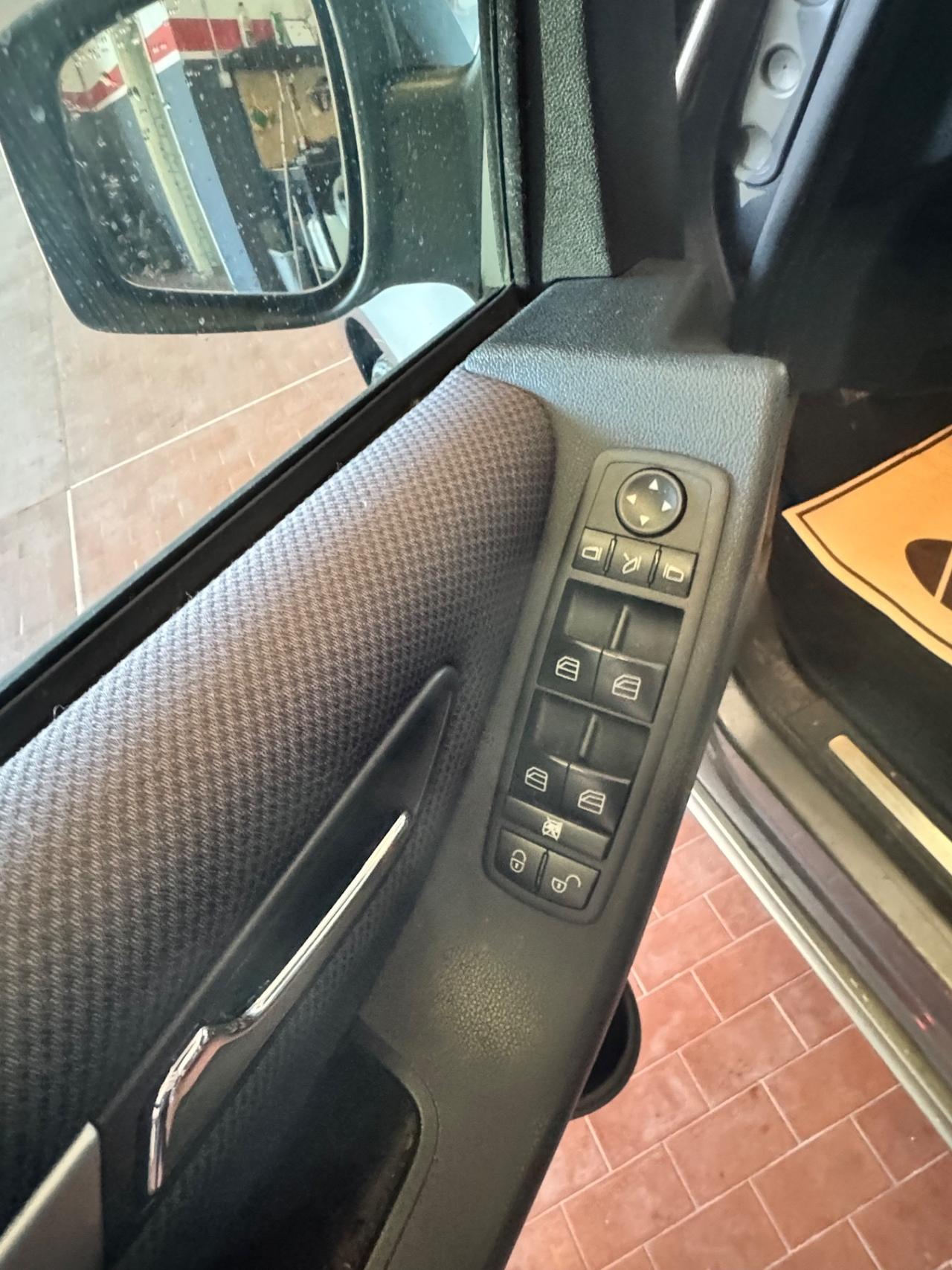 Mercedes-benz A 160 BlueEFFICIENCY Executive