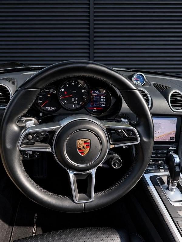 Porsche 718 Boxster 2.0 pdk 300 CV