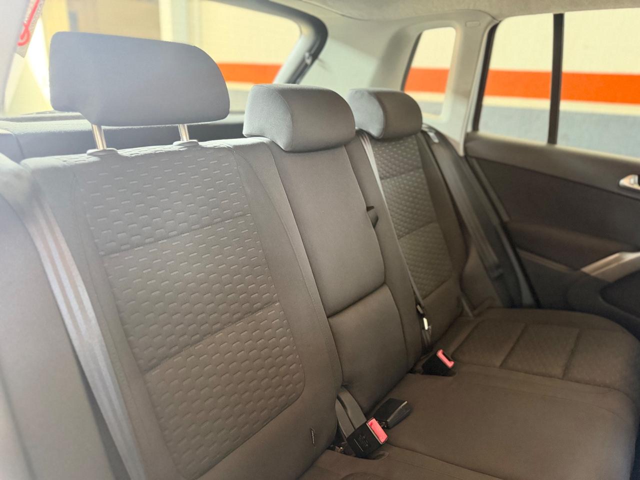 Volkswagen Tiguan 2.0 16V TDI DPF Track & Field (28°)